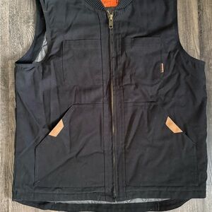 Legendary Whitetails Black Canvas Work Vest Men’s Large